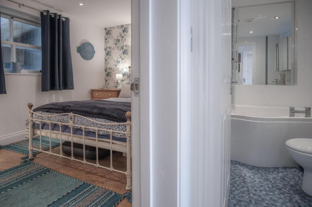 Goscar Court - 1 Bedroom Apartment - Tenby Esterno foto