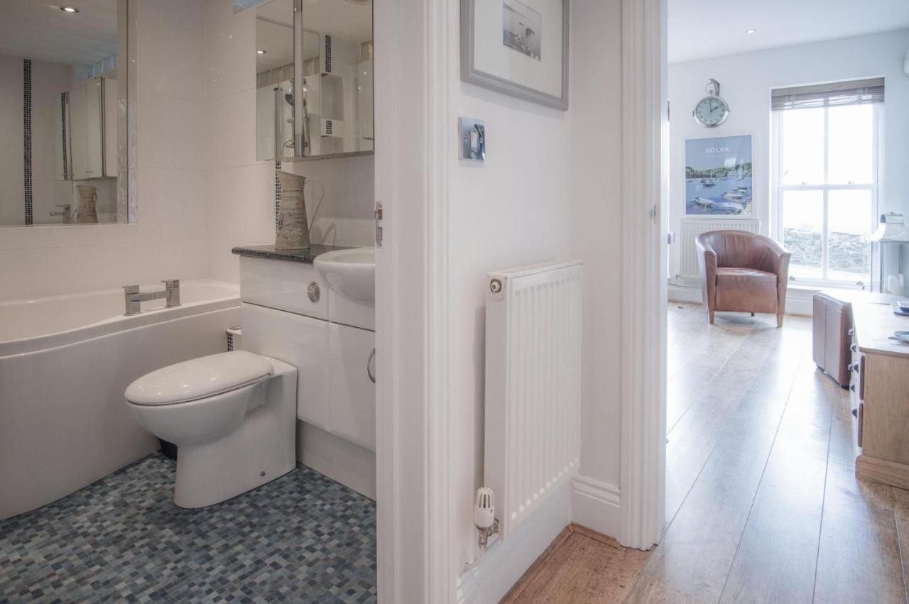 Goscar Court - 1 Bedroom Apartment - Tenby Esterno foto